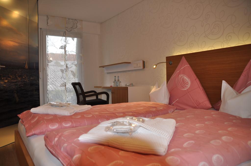 Hotel Hagnauer Seeperle Exteriör bild